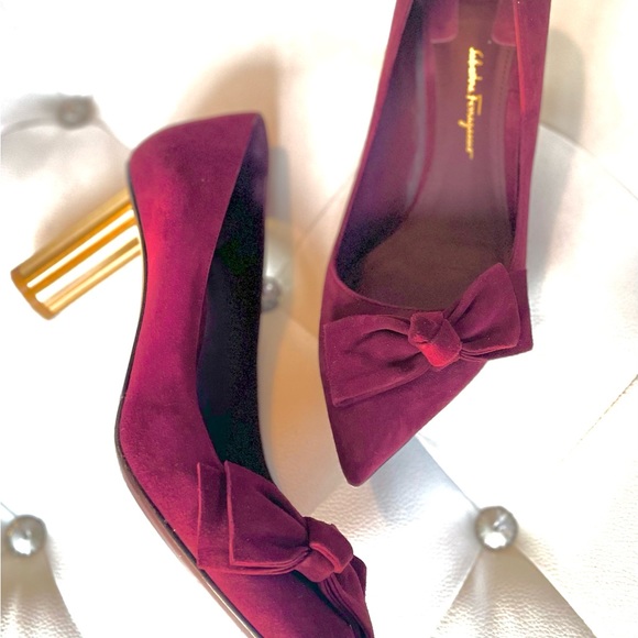 Ferragamo Cylinder Heels - Picture 2 of 12